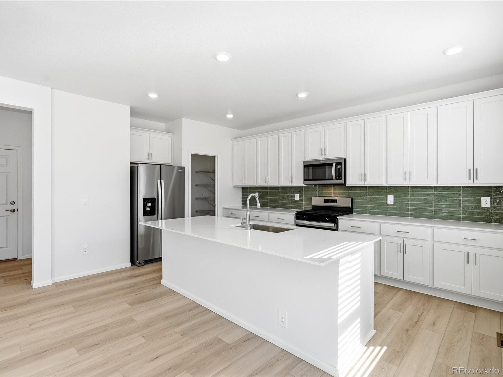MLS Image #7 for 1608  rumley creek drive,windsor, Colorado