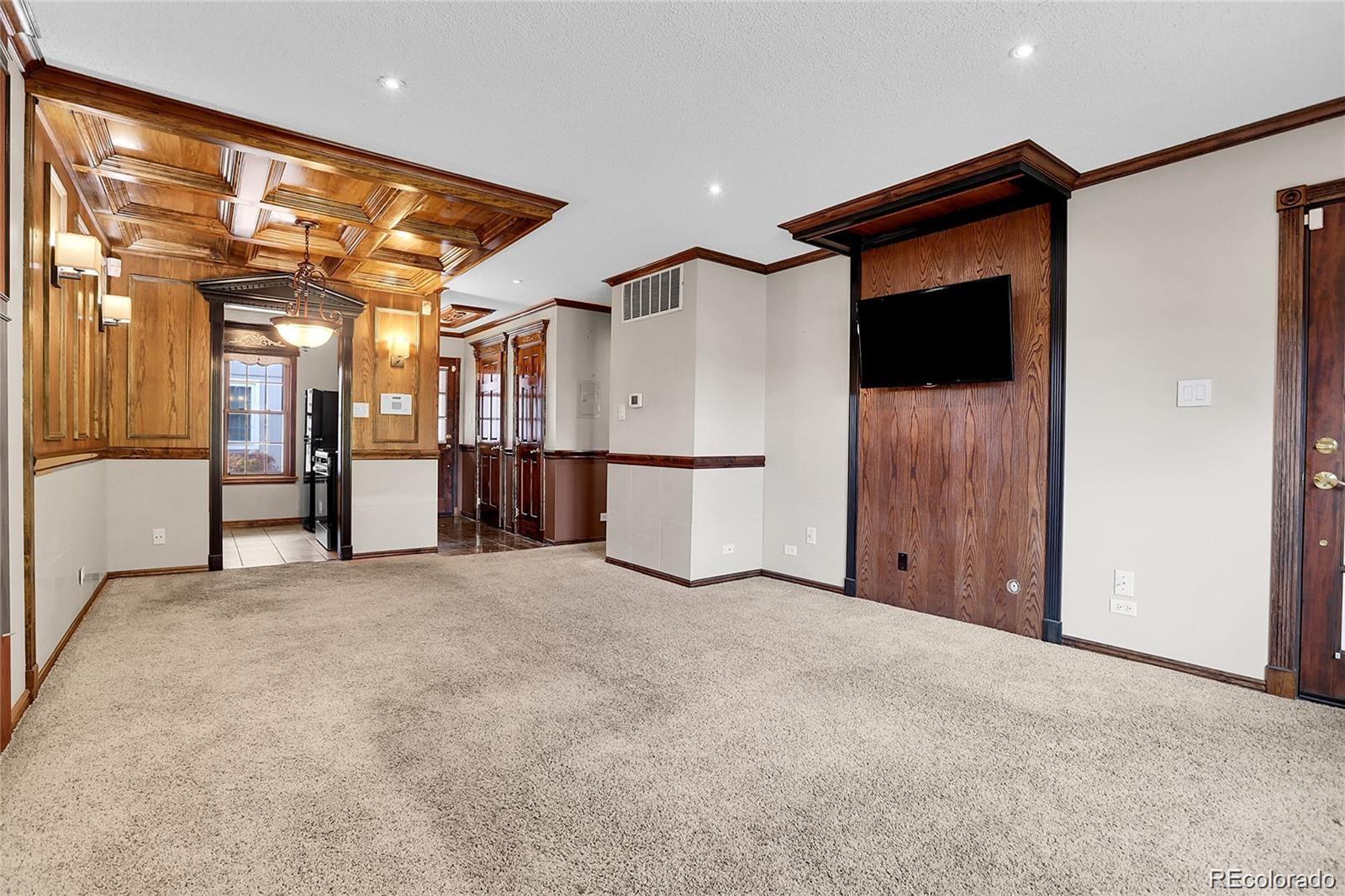 MLS Image #10 for 2301 e fremont avenue,centennial, Colorado