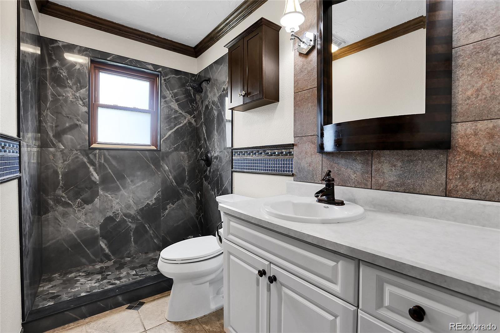 MLS Image #15 for 2301 e fremont avenue,centennial, Colorado