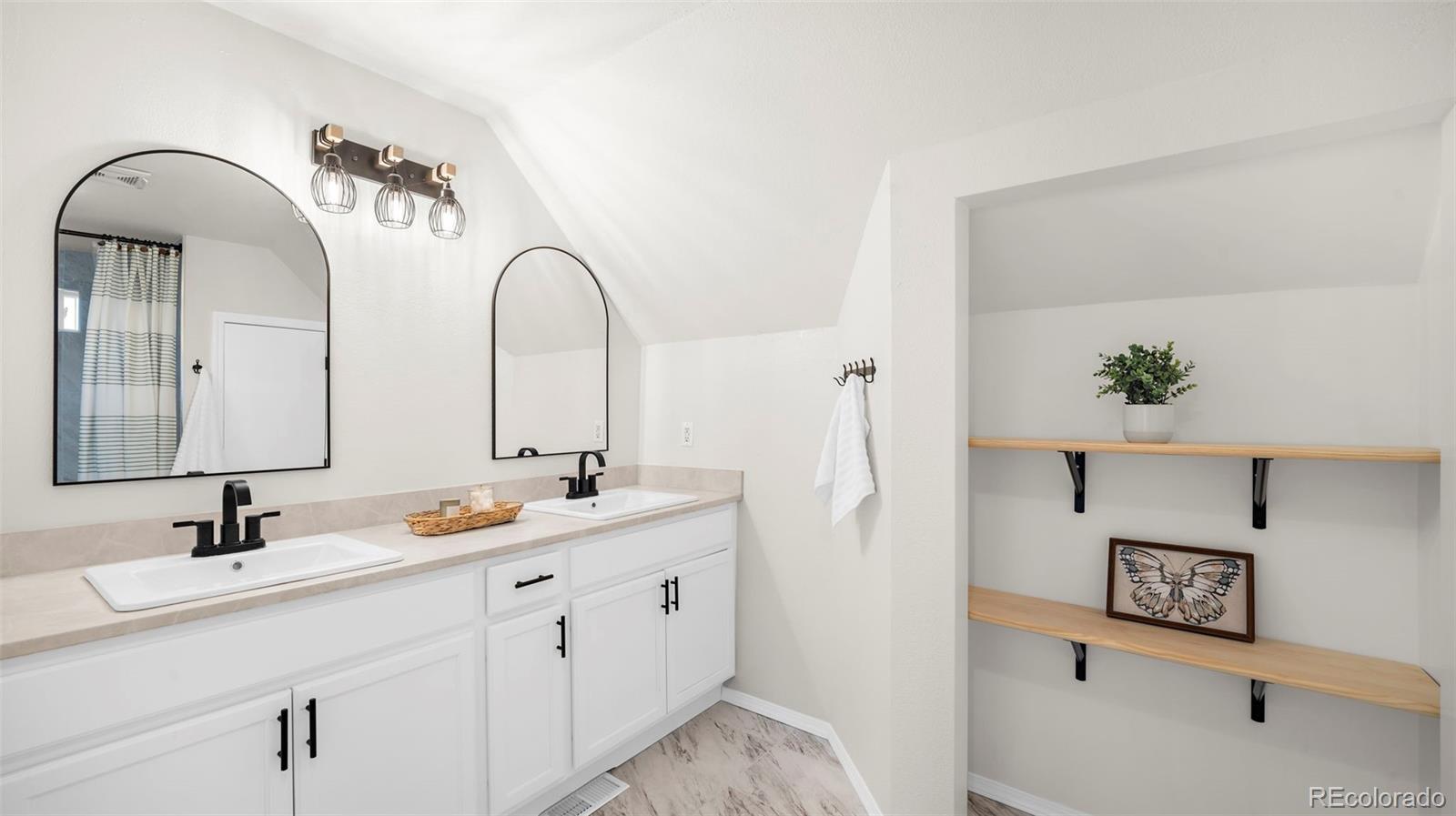 MLS Image #23 for 428 e st vrain ,colorado springs, Colorado