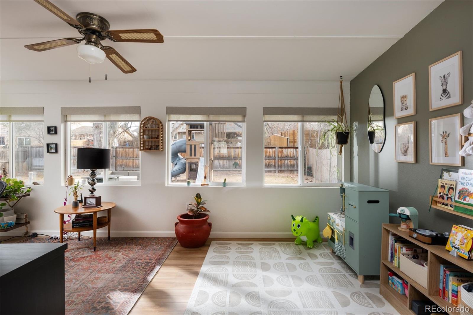 MLS Image #16 for 6924 e montana place,denver, Colorado