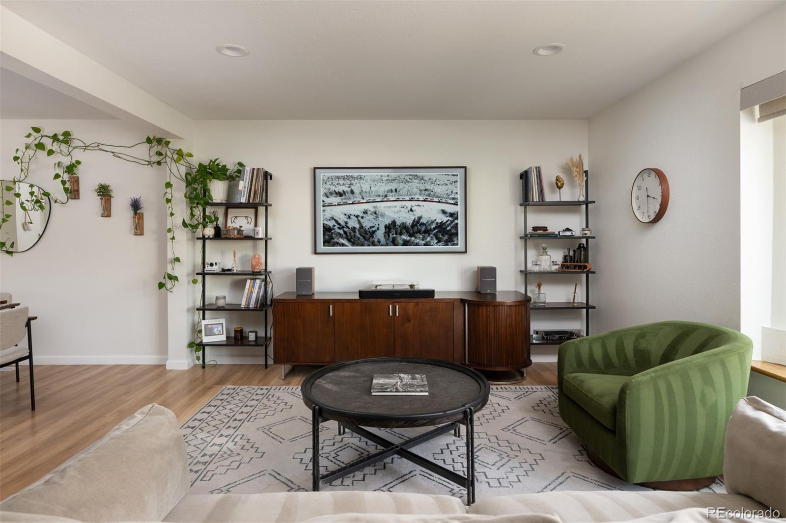MLS Image #6 for 6924 e montana place,denver, Colorado