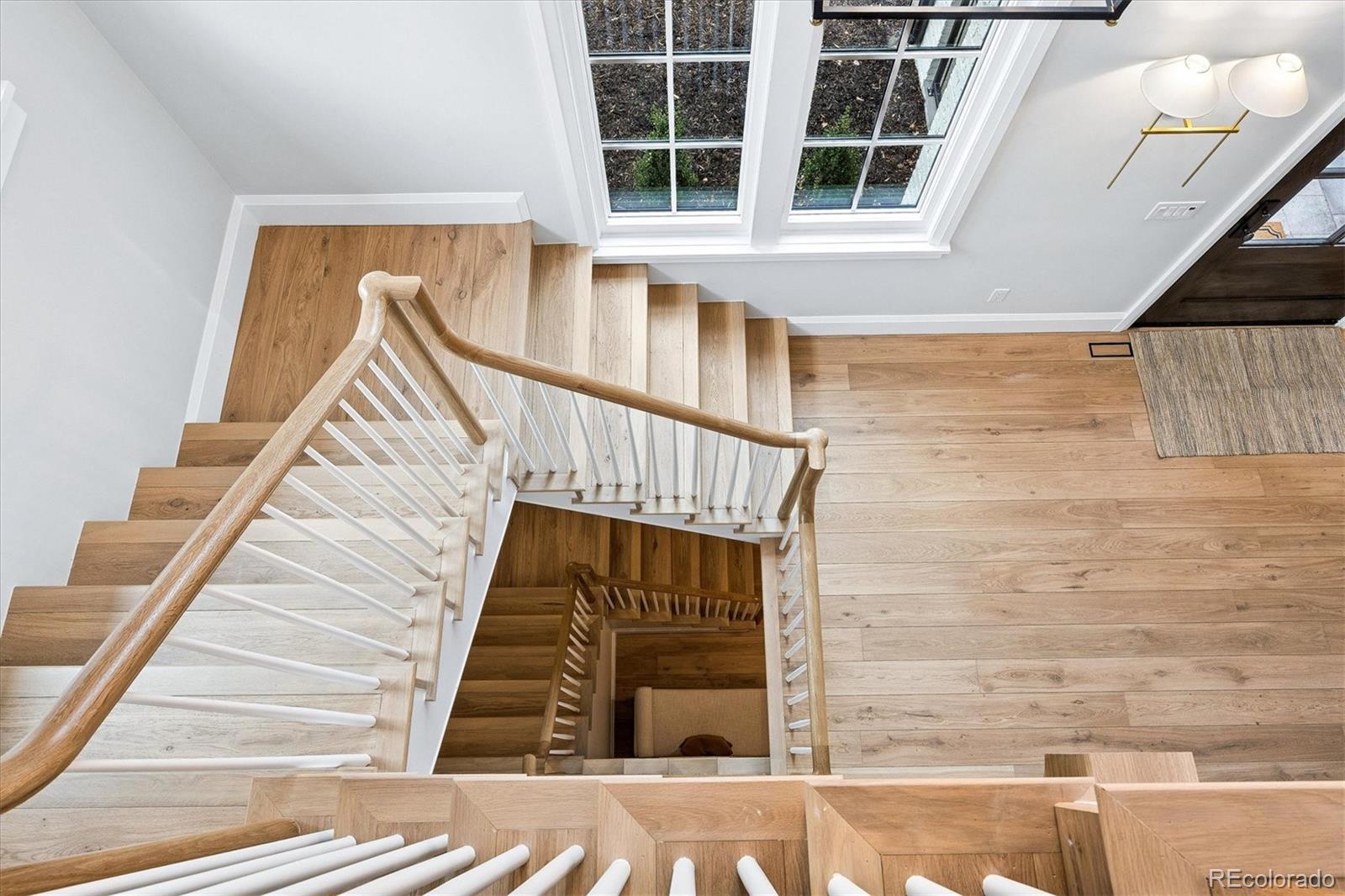 MLS Image #17 for 525 s high street,denver, Colorado