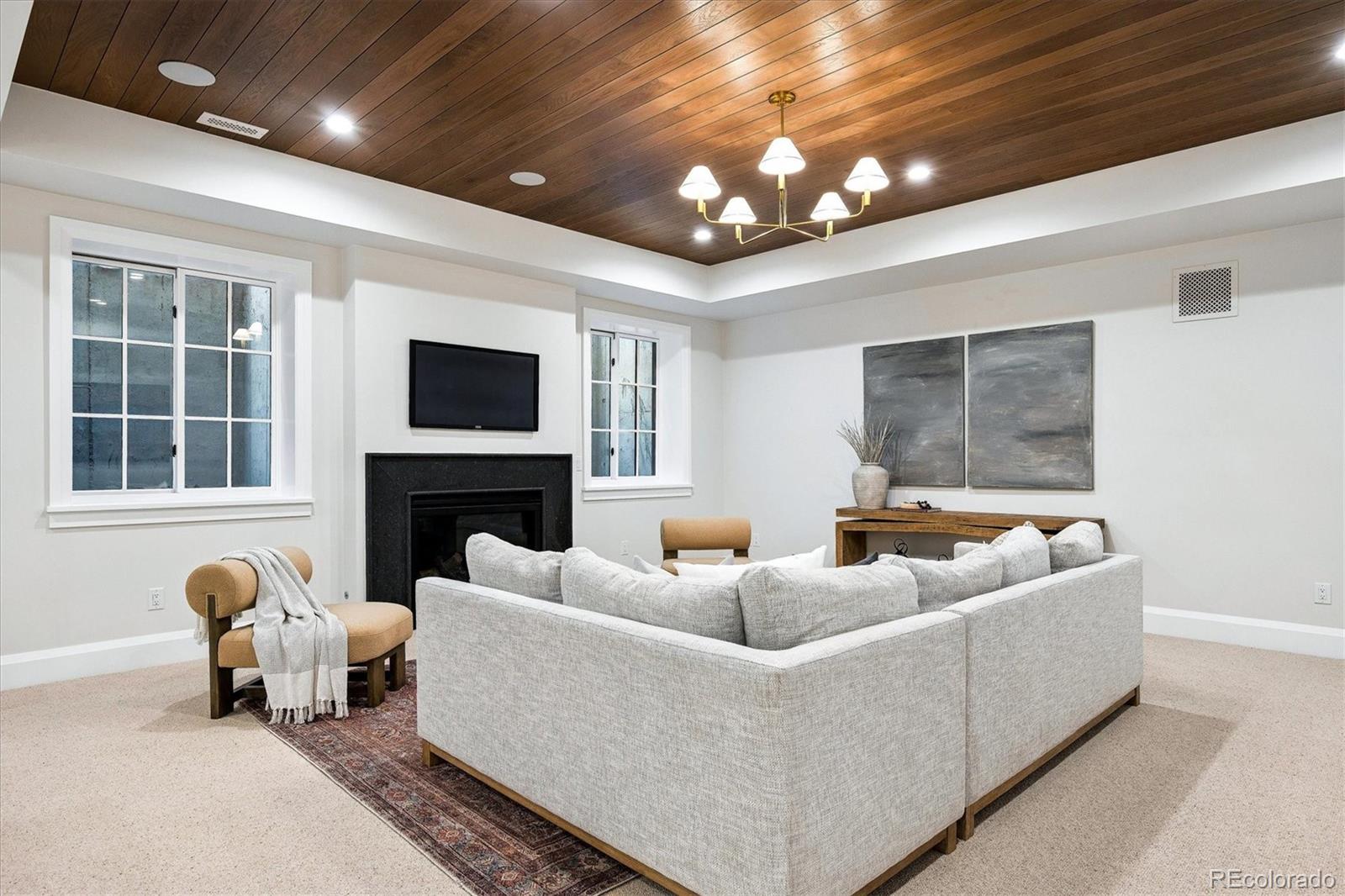 MLS Image #33 for 525 s high street,denver, Colorado