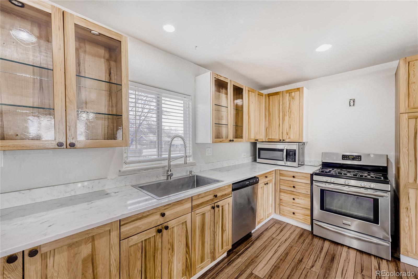 MLS Image #5 for 8234  ladean street,denver, Colorado