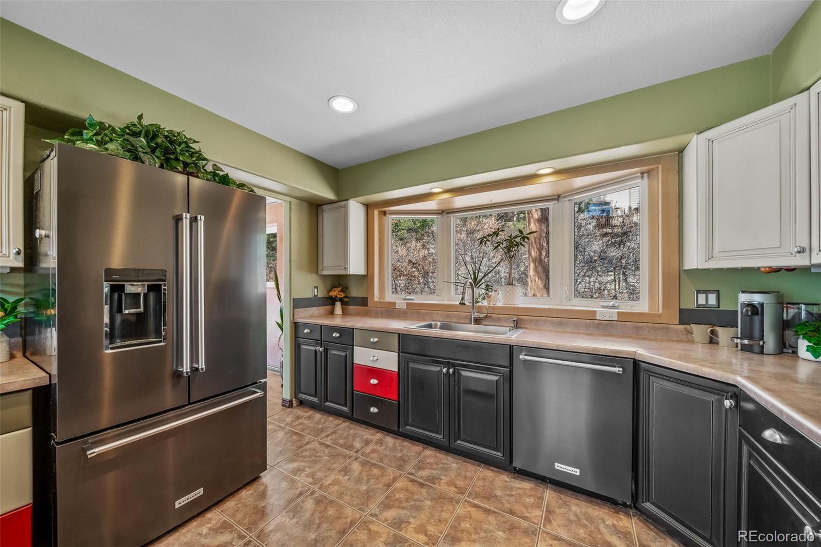 MLS Image #16 for 4047  kalamath drive,larkspur, Colorado
