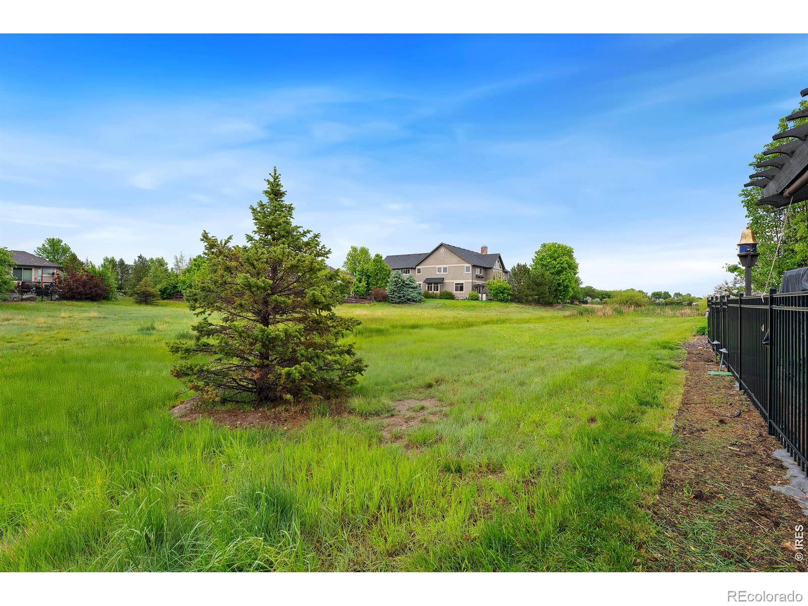MLS Image #38 for 2038  vineyard drive,windsor, Colorado