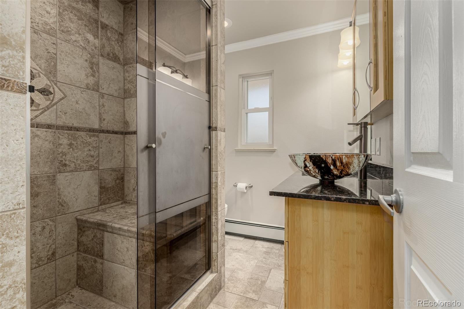 MLS Image #22 for 2424 s jasmine street,denver, Colorado