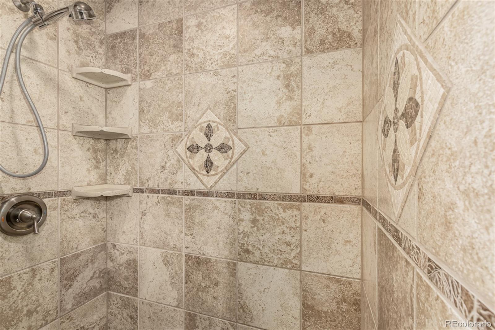 MLS Image #23 for 2424 s jasmine street,denver, Colorado