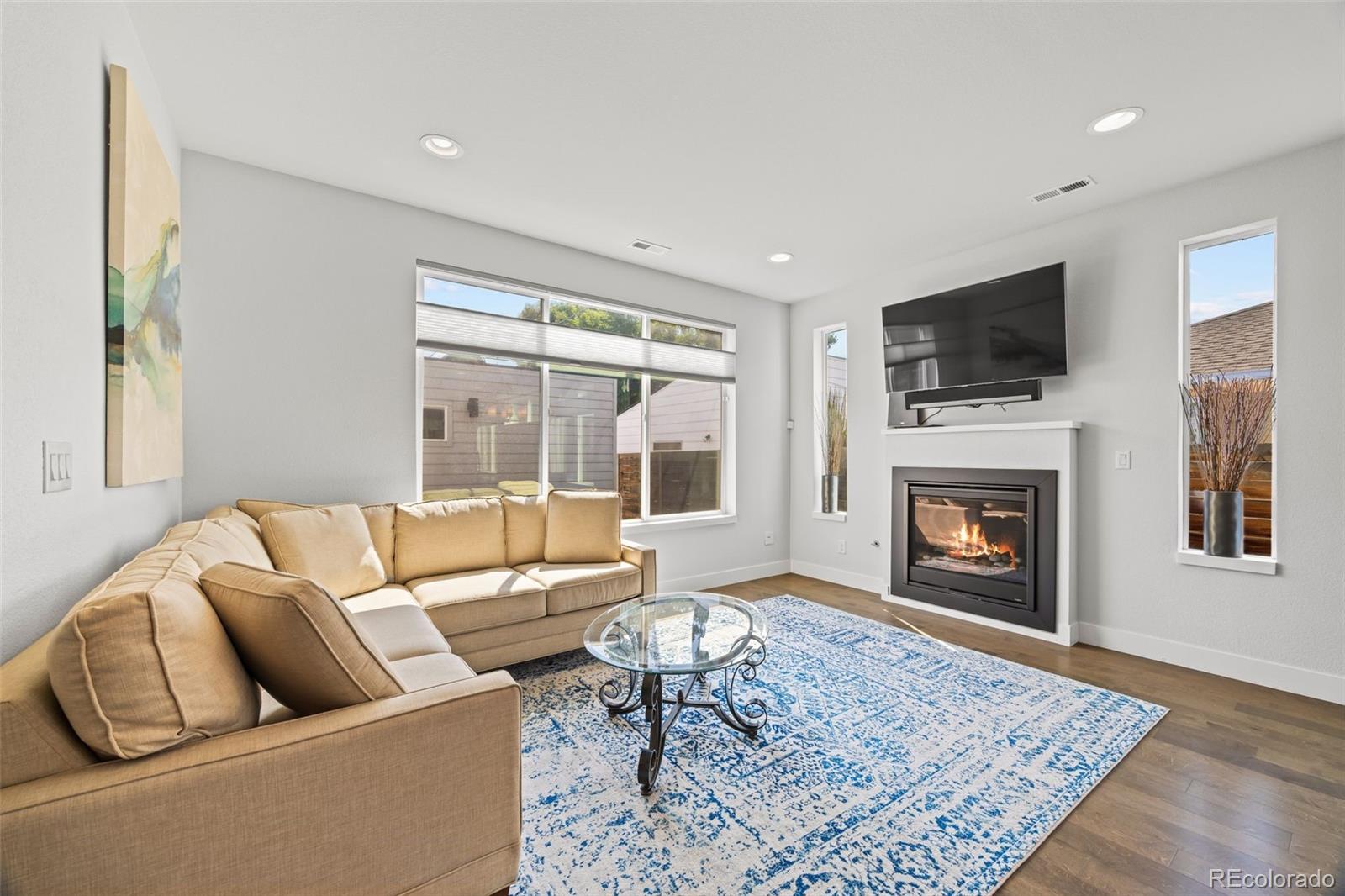 MLS Image #14 for 1568  wolff street,denver, Colorado