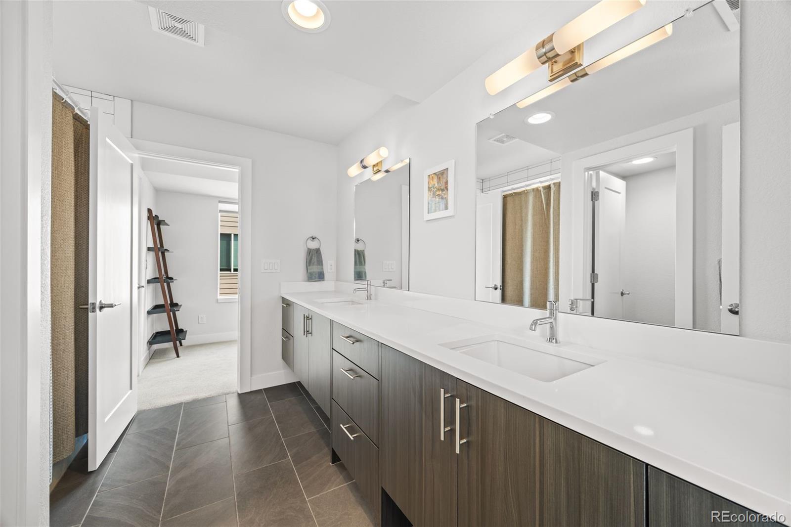 MLS Image #16 for 1568  wolff street,denver, Colorado