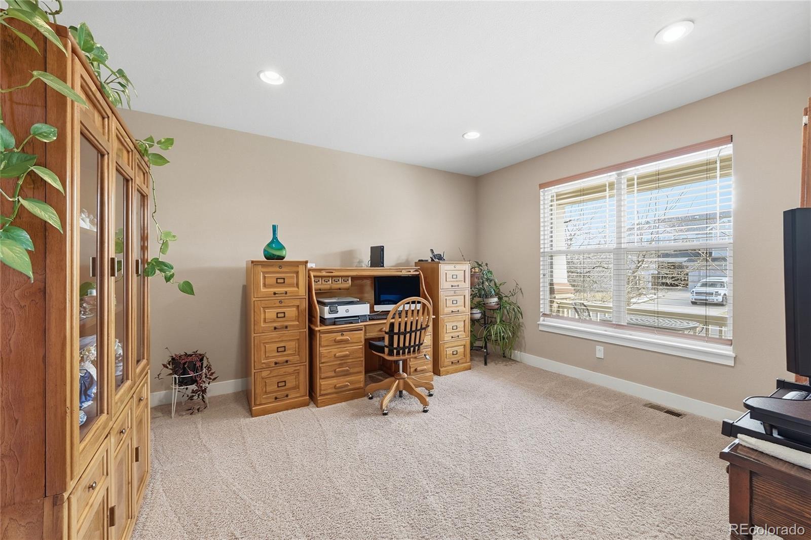MLS Image #6 for 6265 s kewaunee way,aurora, Colorado