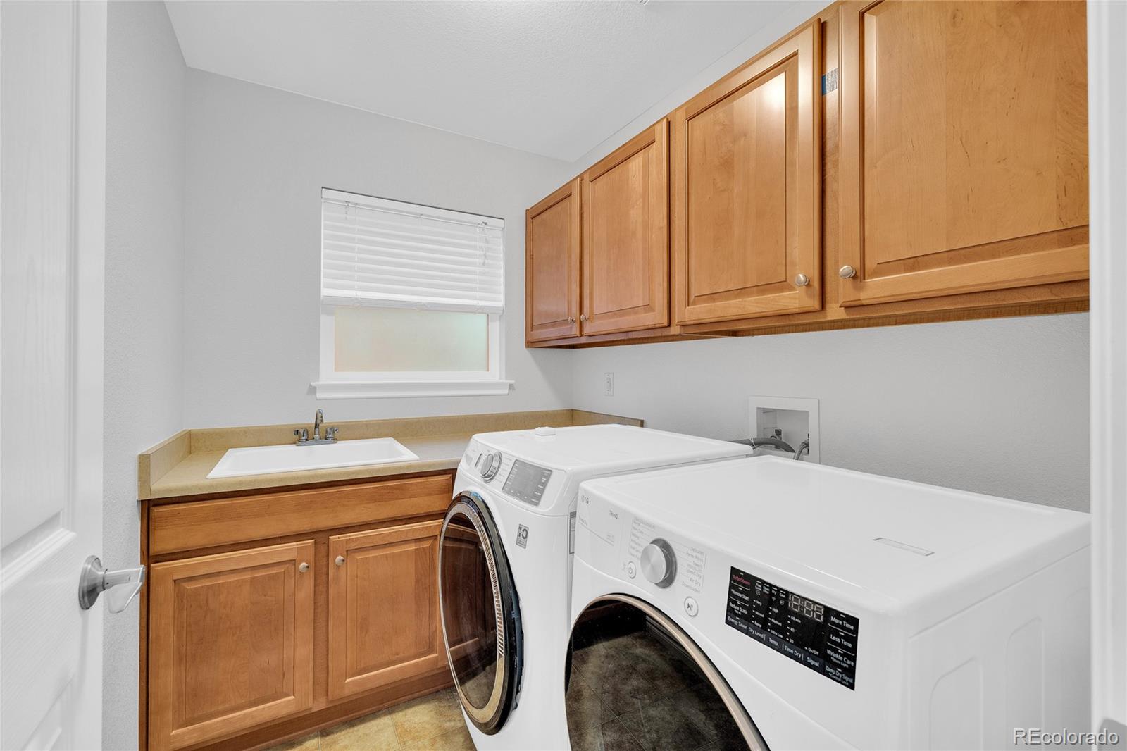 MLS Image #24 for 10849  huntwick street,highlands ranch, Colorado