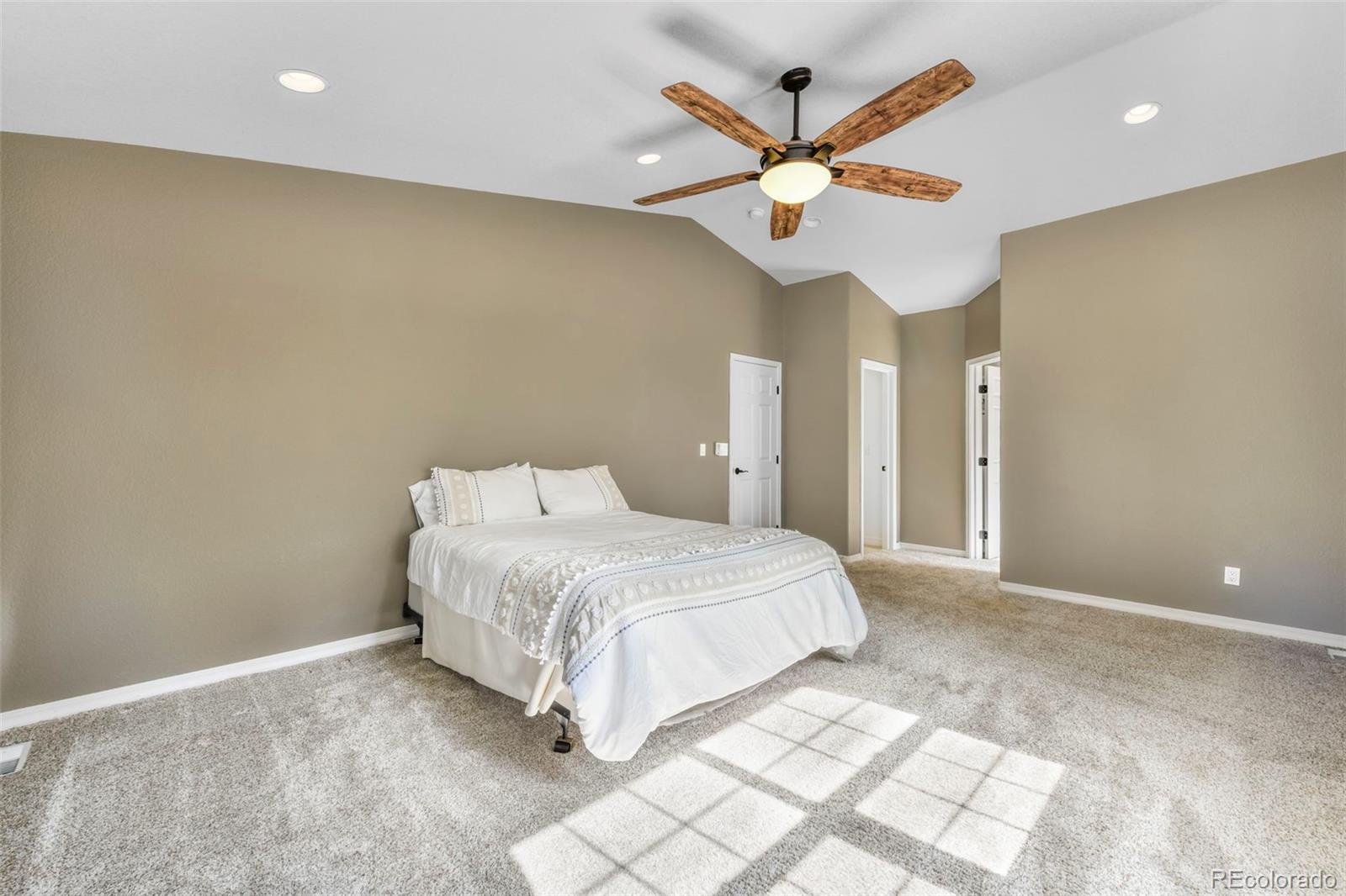 MLS Image #17 for 17725  martingale road,monument, Colorado