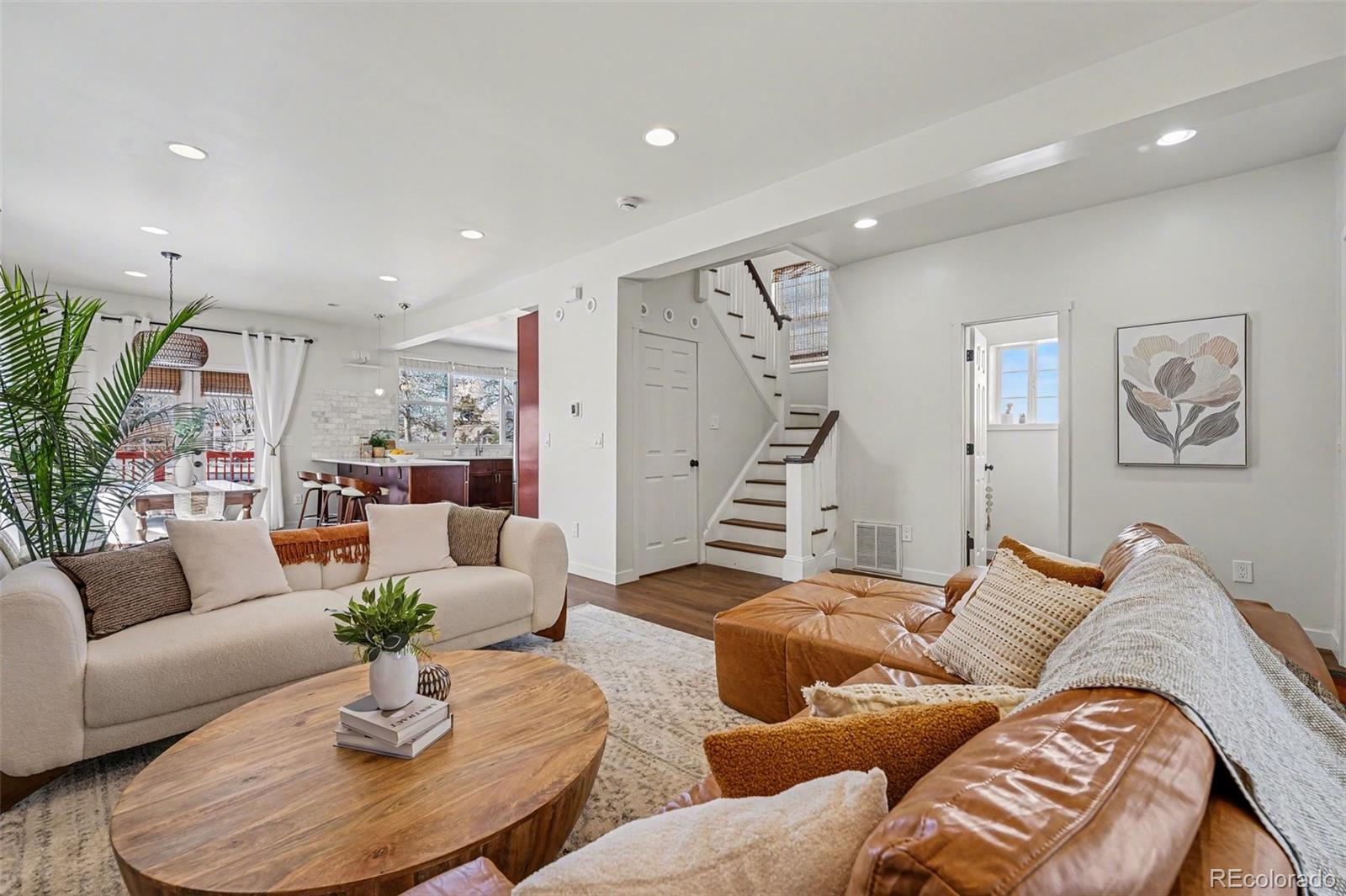 MLS Image #4 for 269 s clarkson street,denver, Colorado
