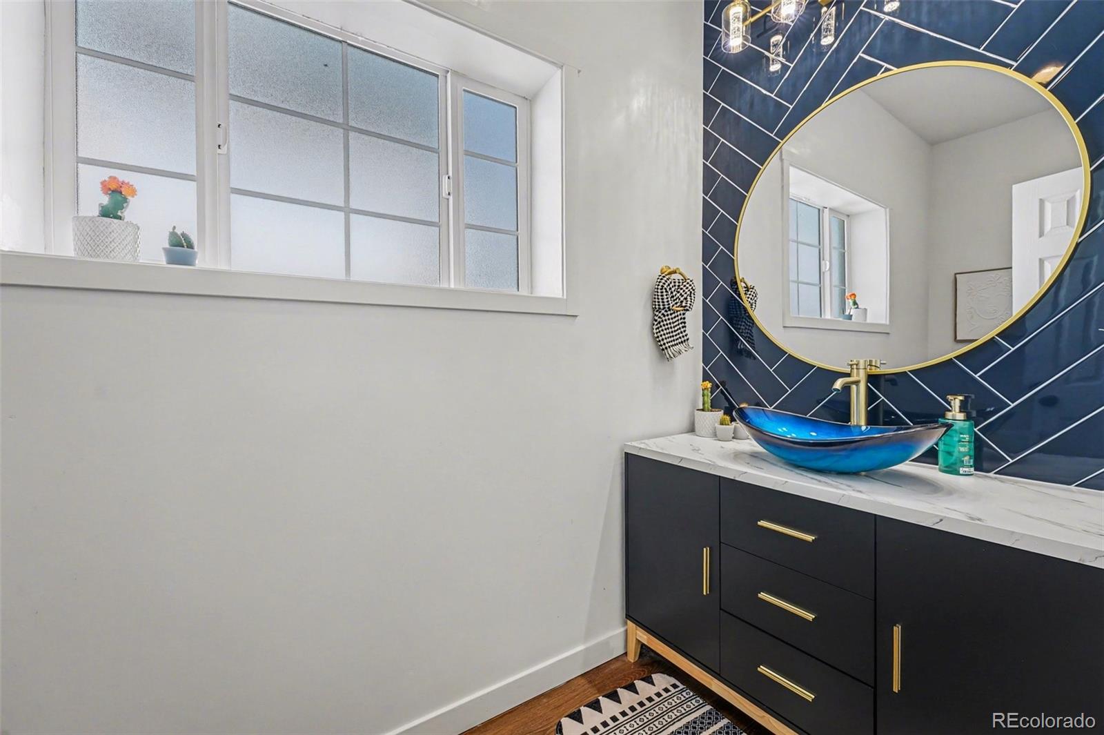 MLS Image #8 for 269 s clarkson street,denver, Colorado
