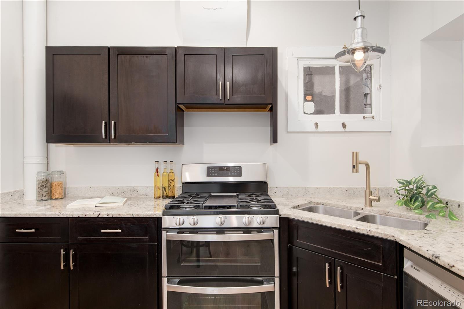 MLS Image #14 for 432 s grant street,denver, Colorado