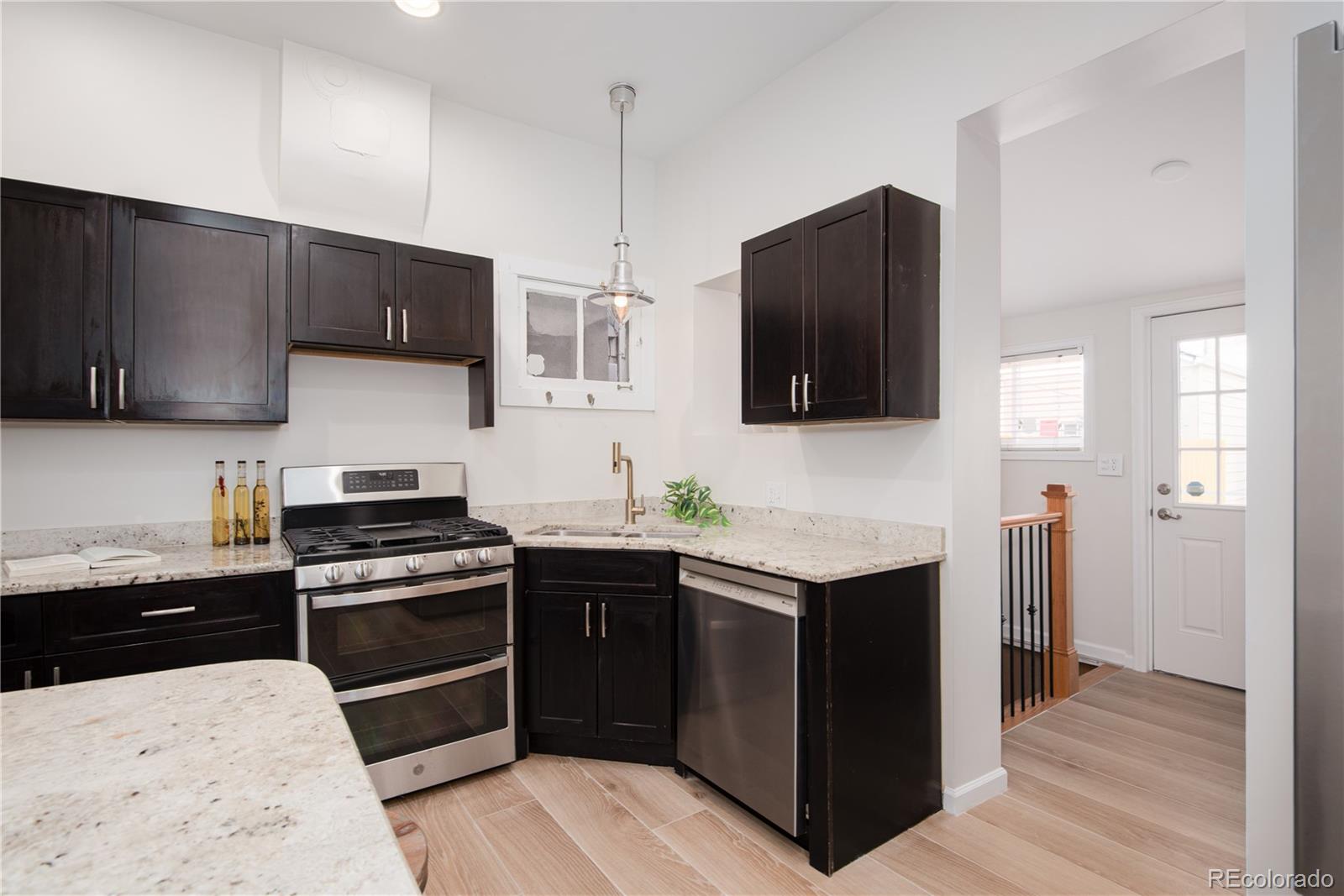 MLS Image #16 for 432 s grant street,denver, Colorado