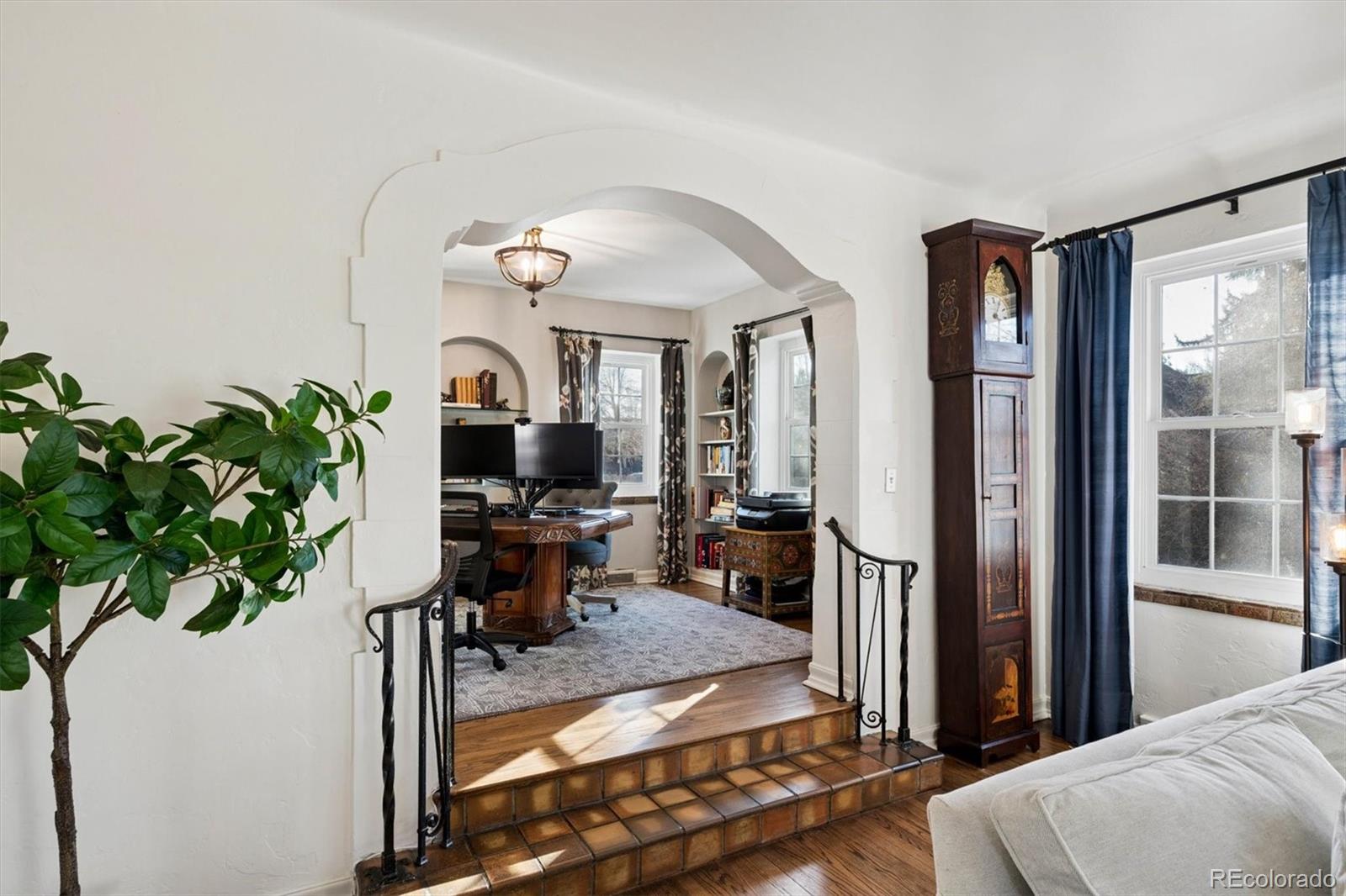 MLS Image #13 for 6400  montview boulevard,denver, Colorado
