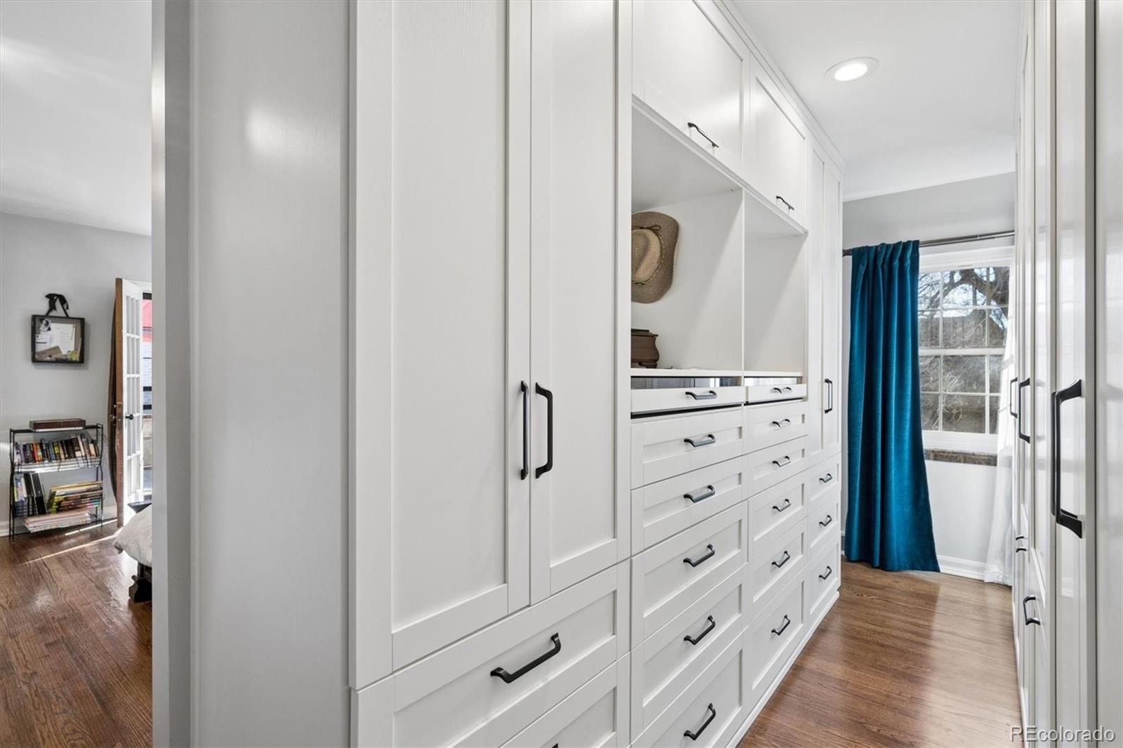 MLS Image #23 for 6400  montview boulevard,denver, Colorado