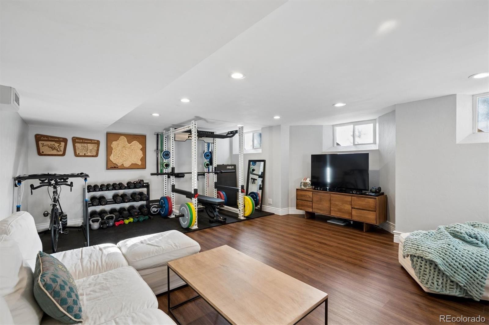 MLS Image #35 for 6400  montview boulevard,denver, Colorado