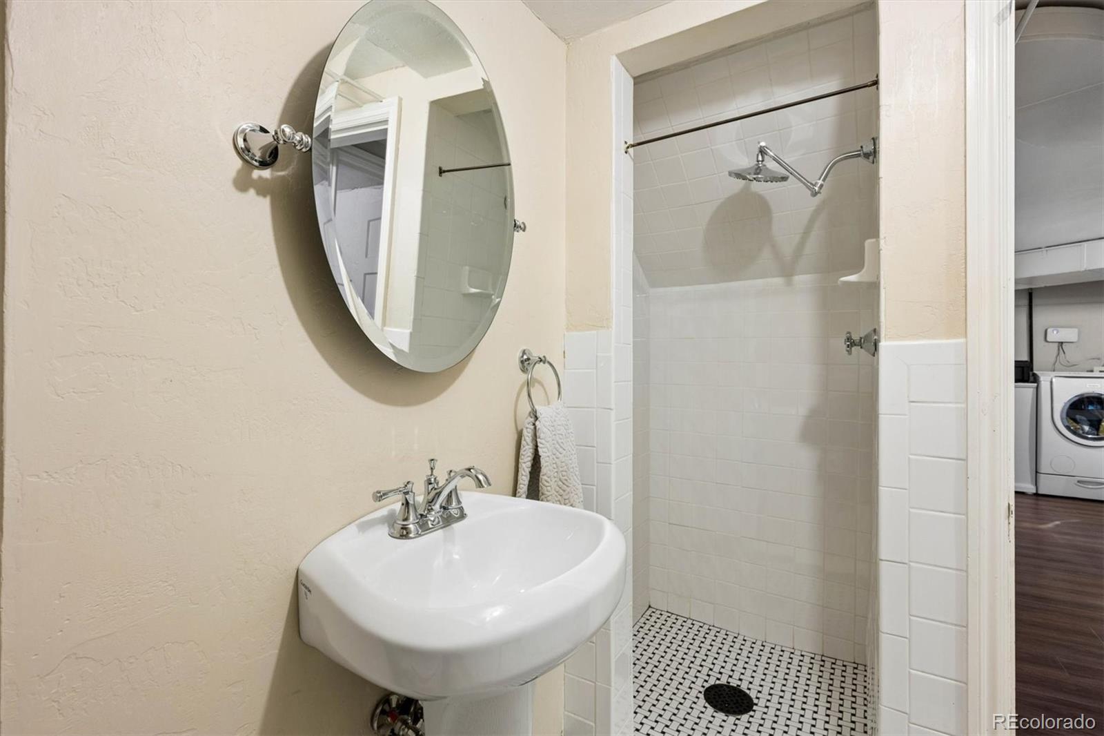 MLS Image #37 for 6400  montview boulevard,denver, Colorado