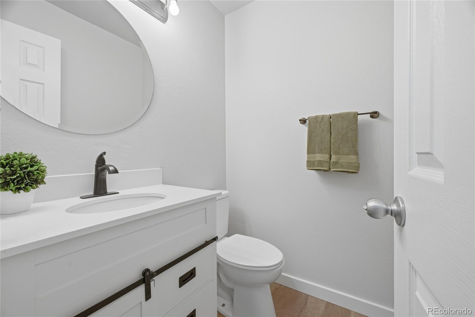 MLS Image #12 for 444  frontier lane,johnstown, Colorado