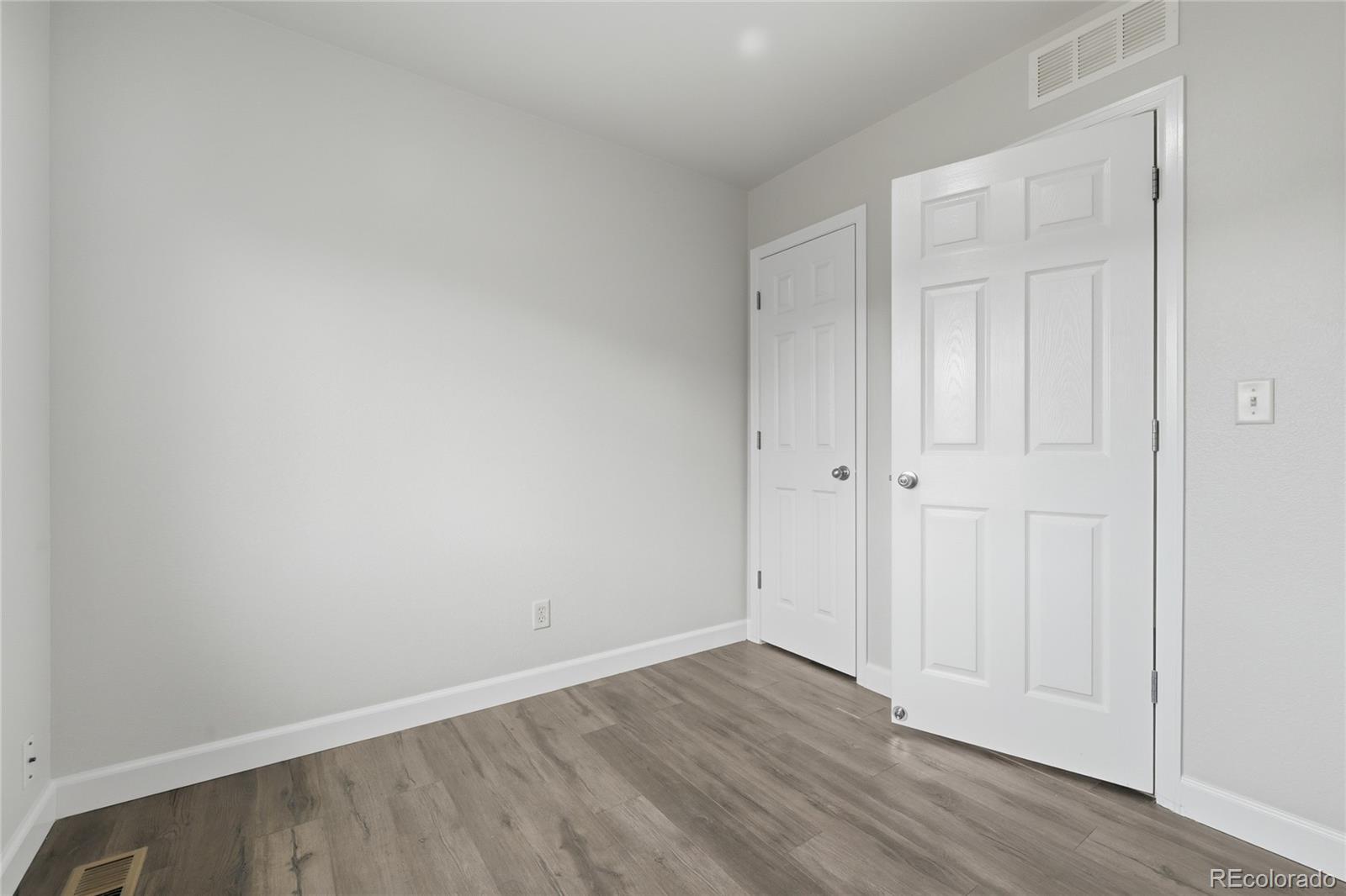 MLS Image #23 for 444  frontier lane,johnstown, Colorado