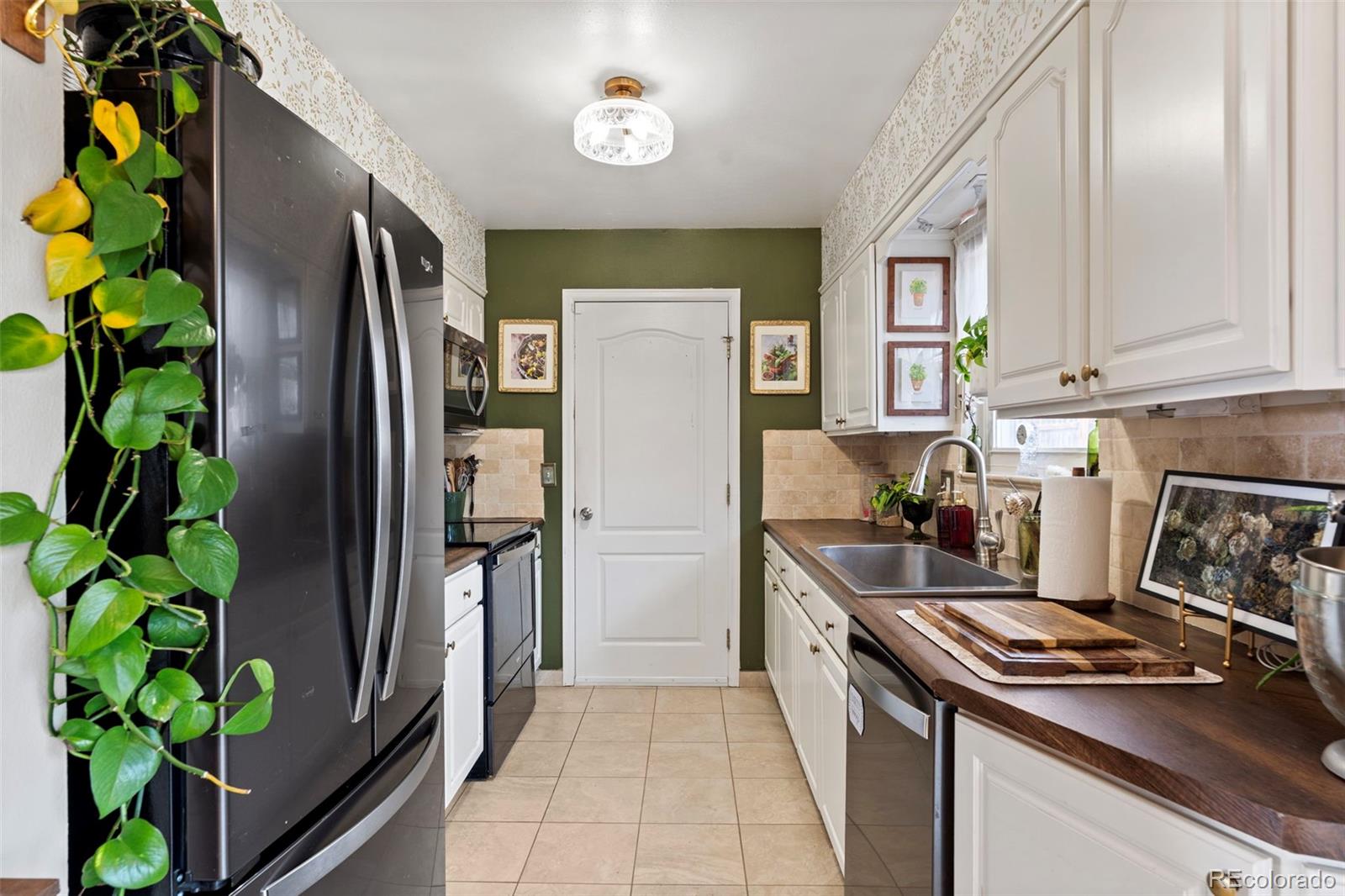 MLS Image #12 for 9830  croke drive,northglenn, Colorado