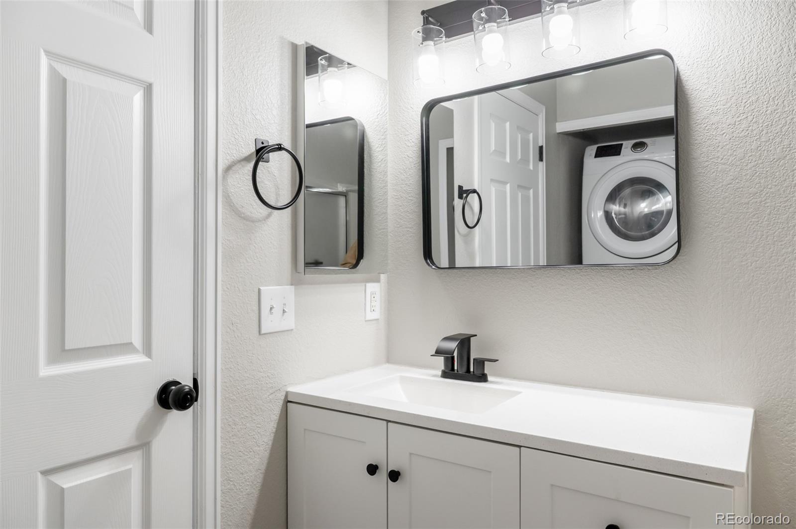 MLS Image #10 for 11085  huron street 1106,northglenn, Colorado