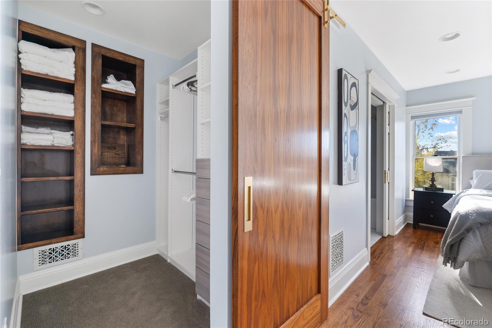 MLS Image #15 for 158 w 4th avenue,denver, Colorado