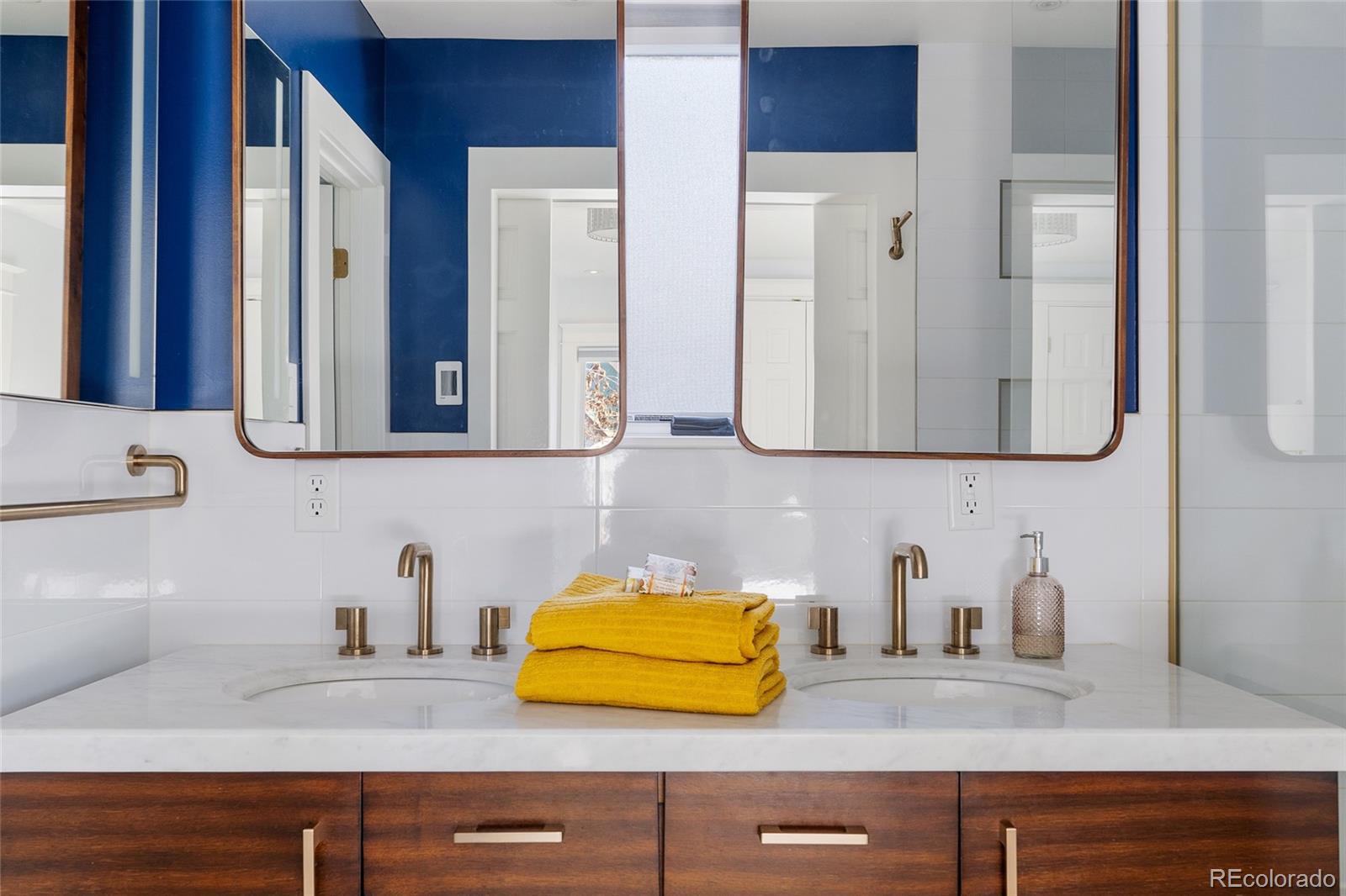 MLS Image #18 for 158 w 4th avenue,denver, Colorado