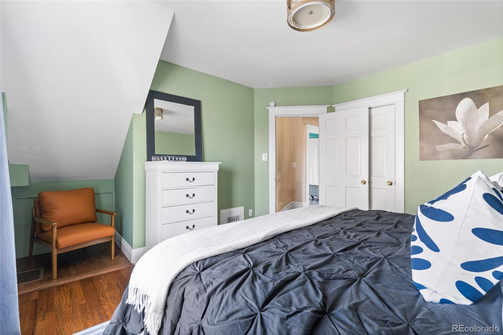 MLS Image #23 for 158 w 4th avenue,denver, Colorado