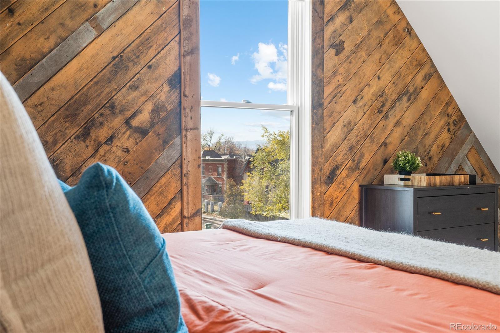 MLS Image #28 for 158 w 4th avenue,denver, Colorado