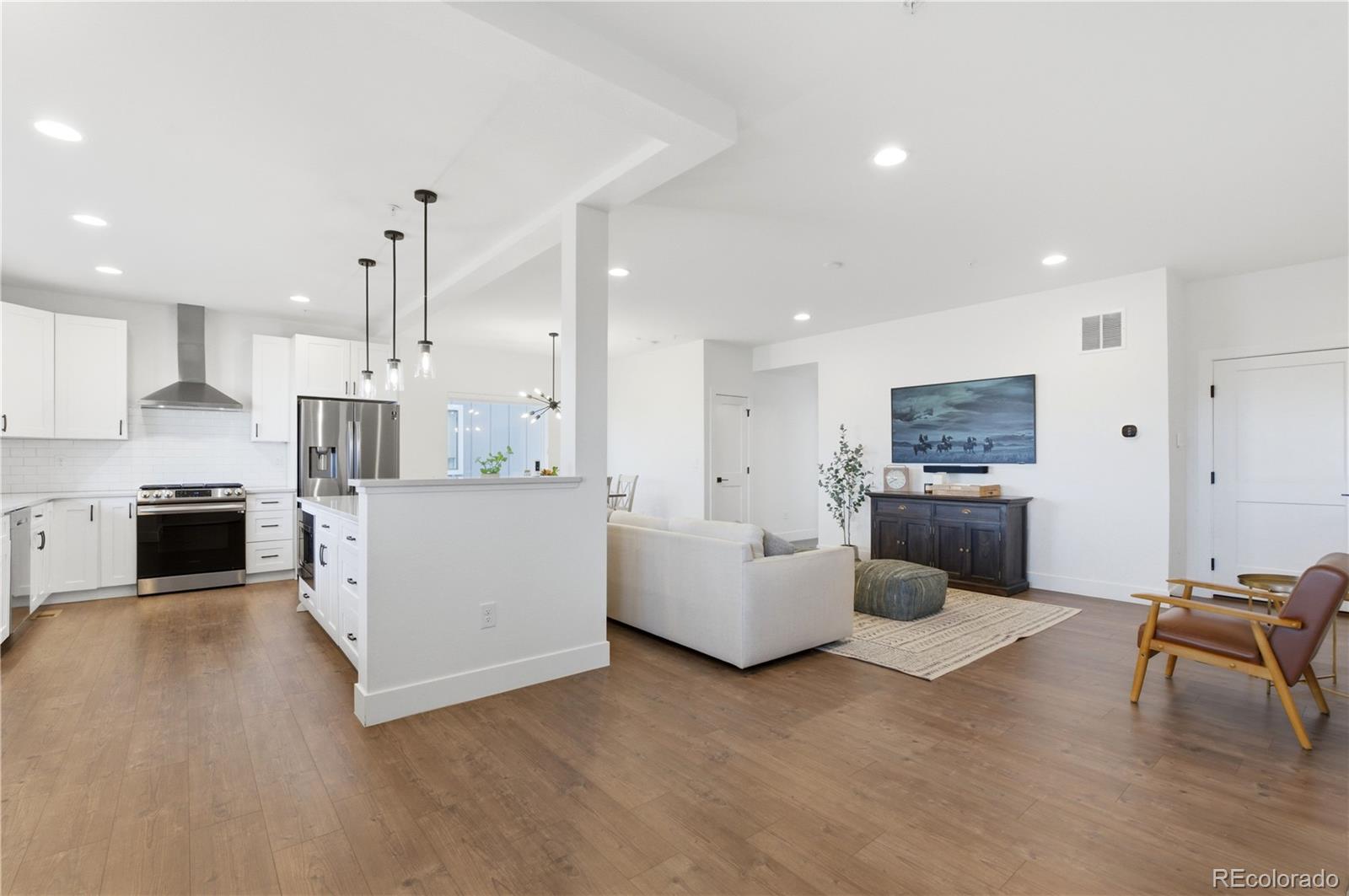 MLS Image #10 for 363  east street,louisville, Colorado