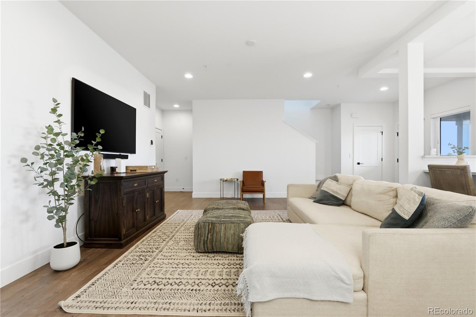 MLS Image #11 for 363  east street,louisville, Colorado