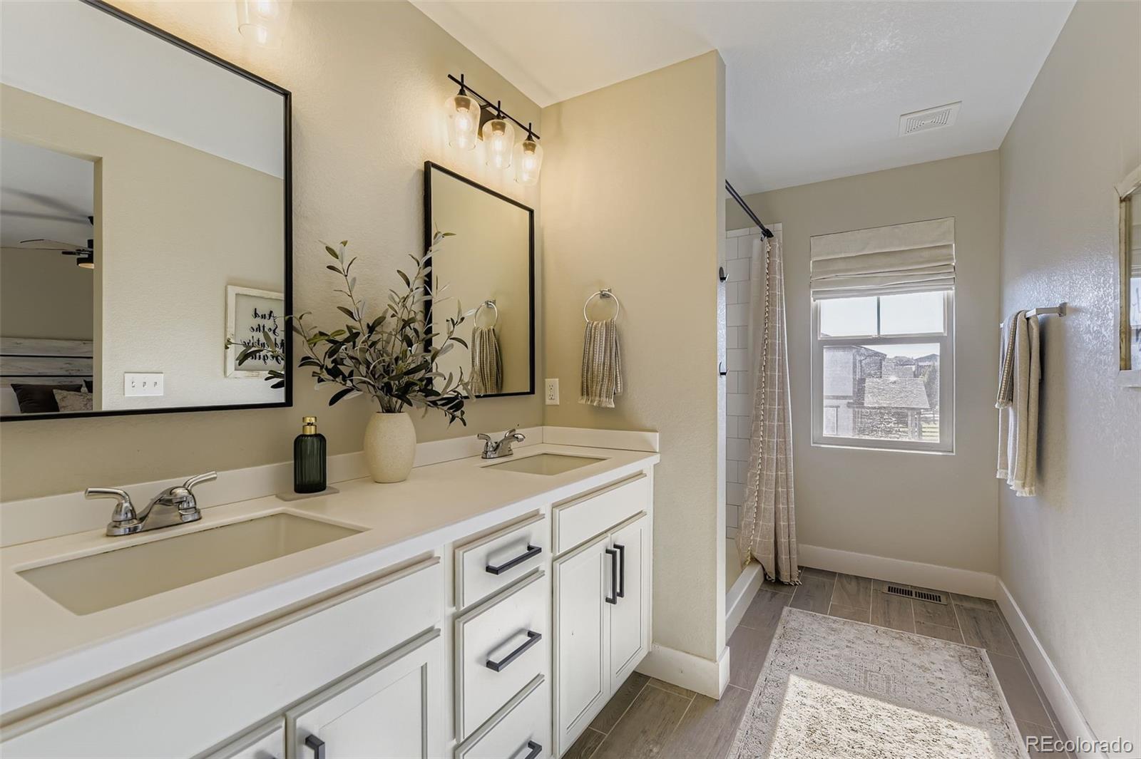 MLS Image #16 for 21339 e tufts avenue,aurora, Colorado