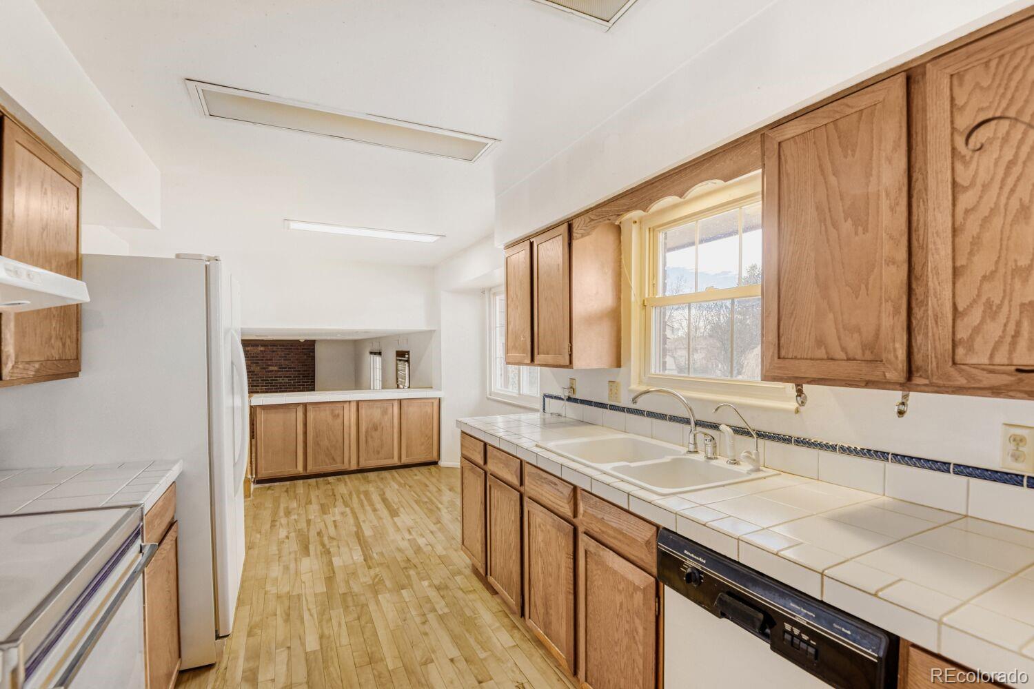 MLS Image #12 for 1257 e geddes avenue,centennial, Colorado