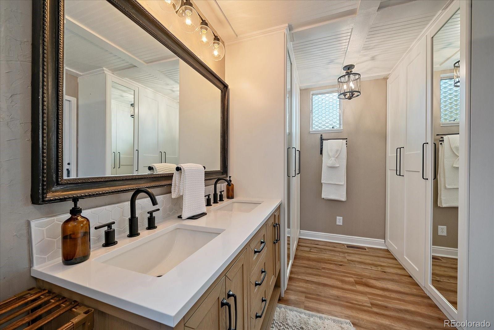 MLS Image #22 for 3272 s wabash court,denver, Colorado