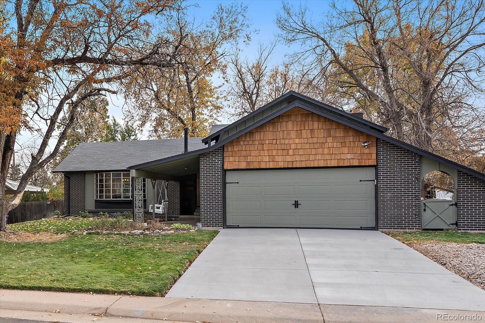 MLS Image #32 for 3272 s wabash court,denver, Colorado