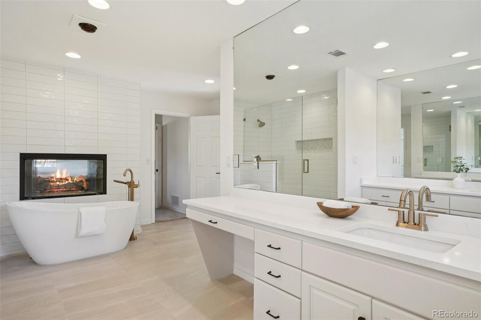 MLS Image #20 for 2551  ginny way,lafayette, Colorado
