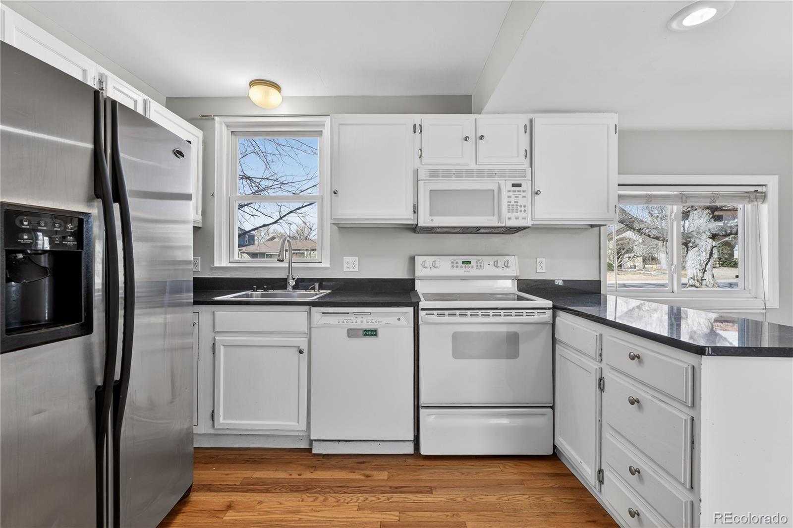MLS Image #10 for 2476 s monroe street,denver, Colorado