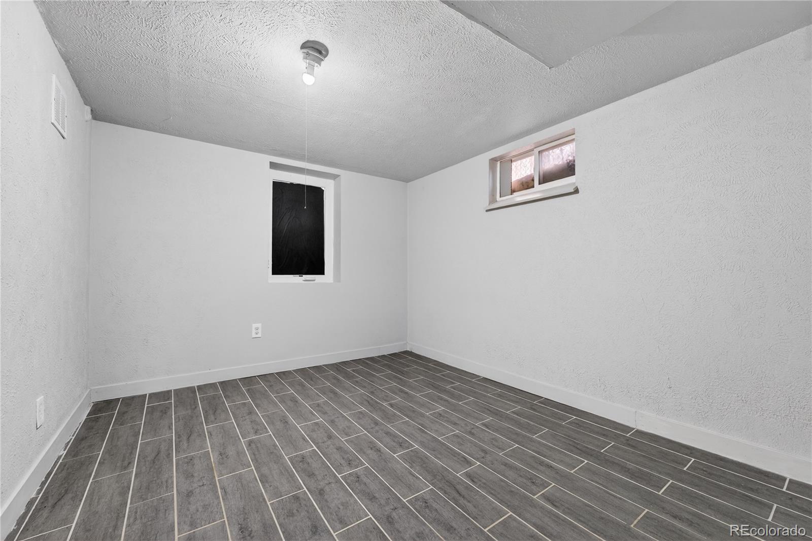 MLS Image #19 for 2476 s monroe street,denver, Colorado