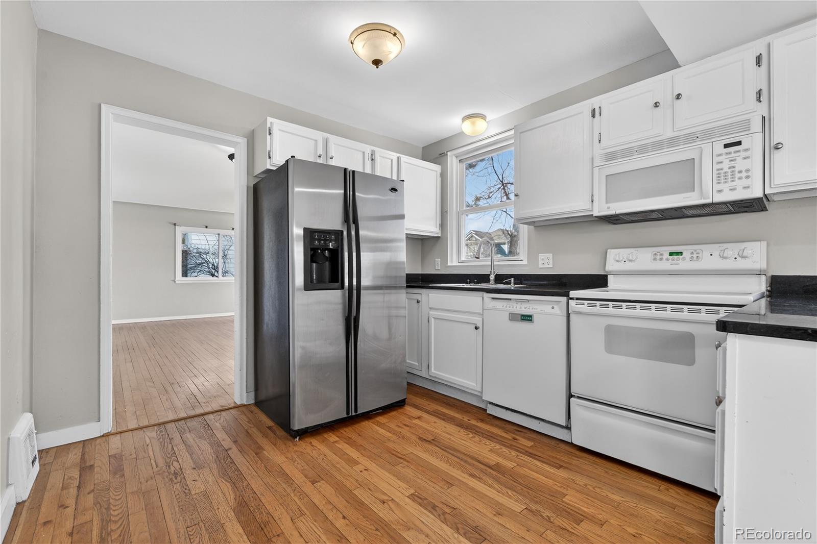 MLS Image #8 for 2476 s monroe street,denver, Colorado