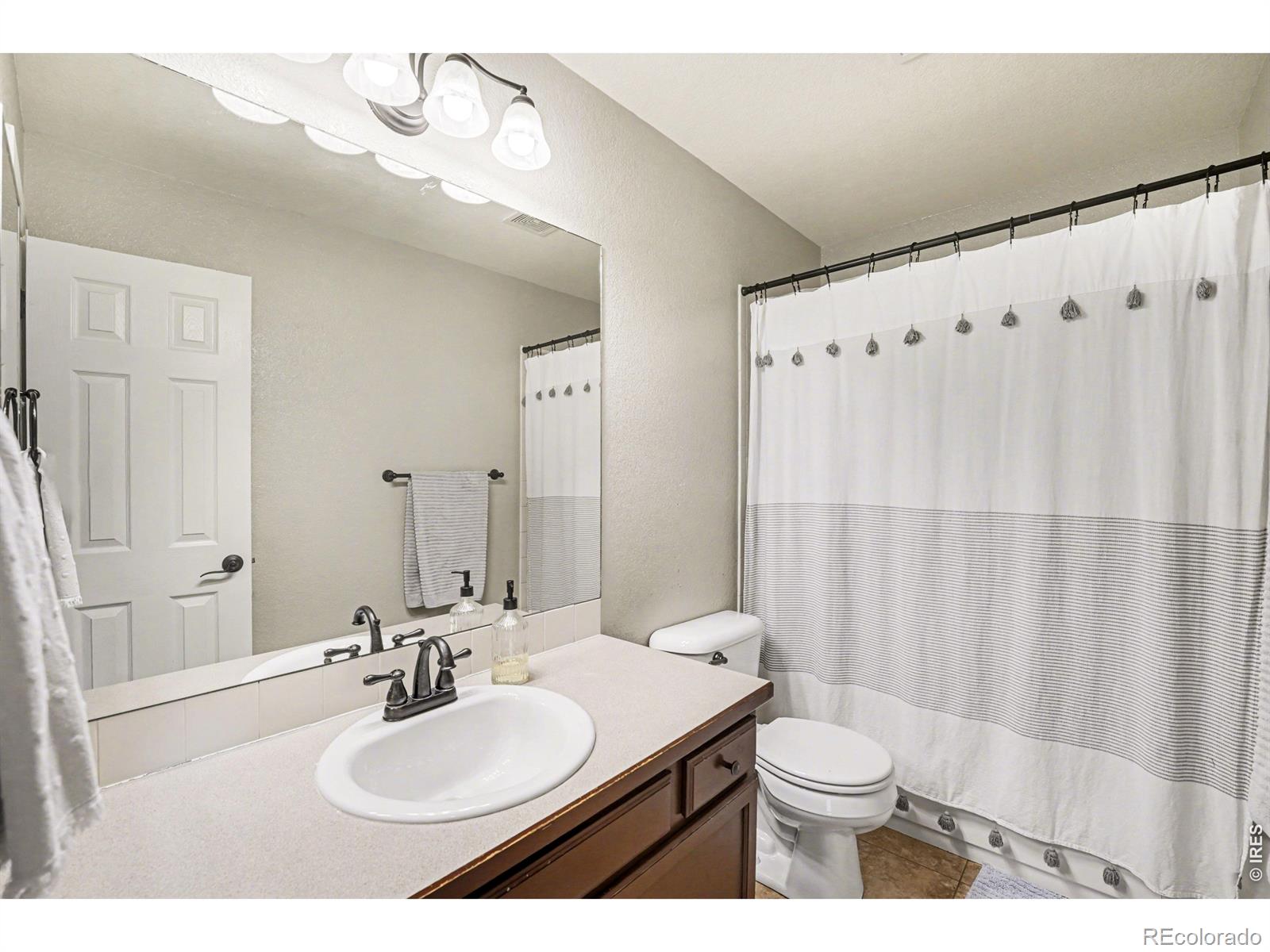 MLS Image #10 for 17173 w 64th circle,arvada, Colorado