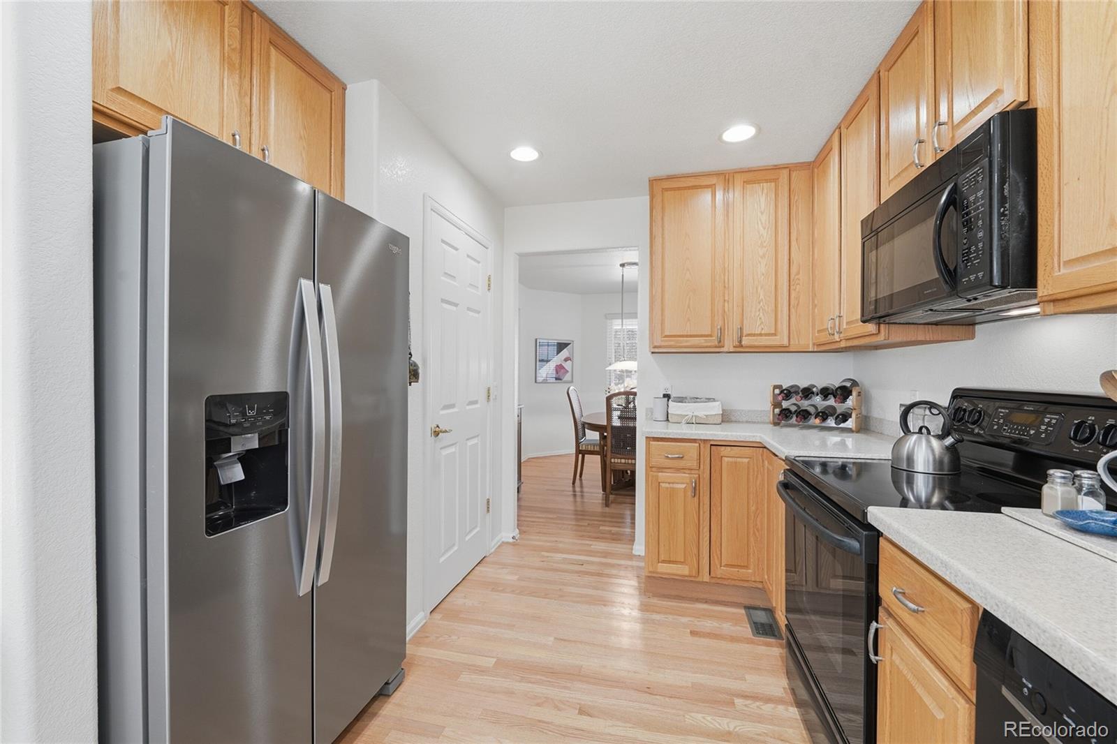 MLS Image #10 for 7833 s buchanan way,aurora, Colorado