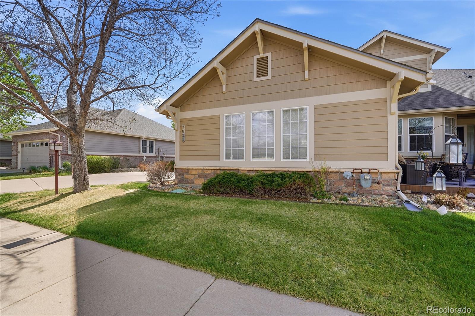 MLS Image #2 for 7833 s buchanan way,aurora, Colorado