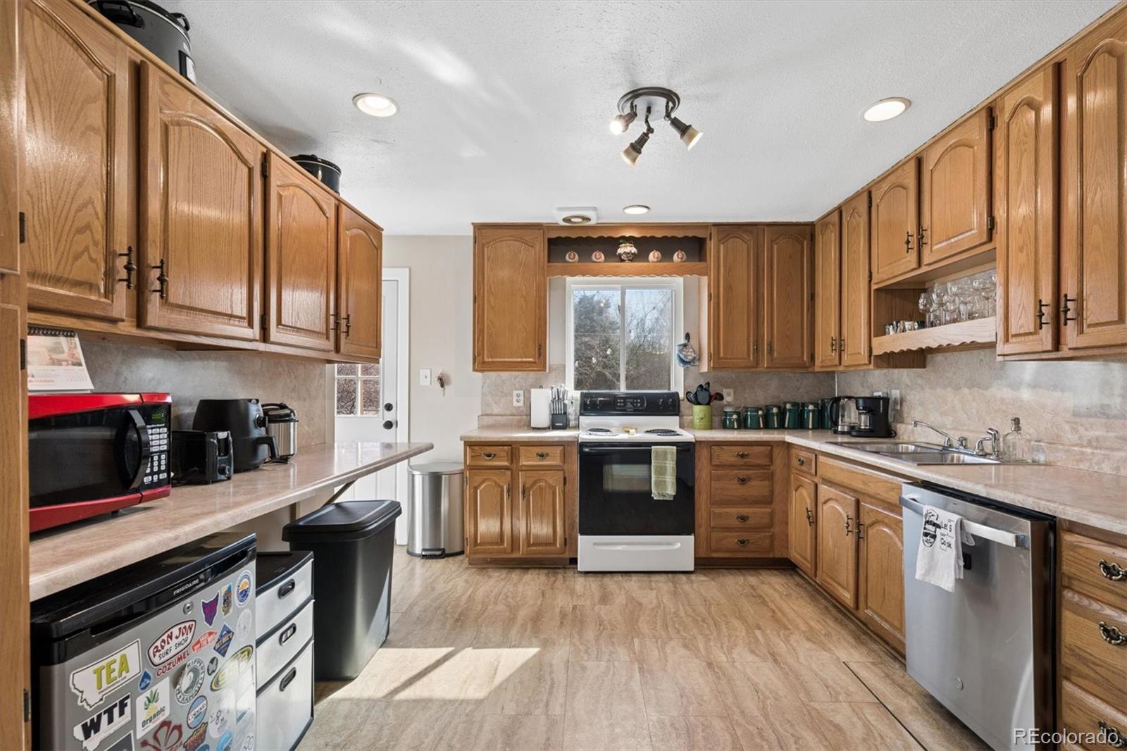 MLS Image #6 for 10290 w 14th place,lakewood, Colorado