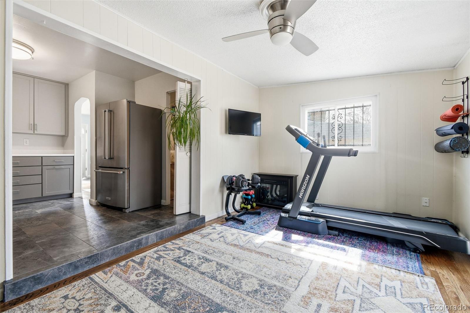 MLS Image #14 for 65 s alcott street,denver, Colorado