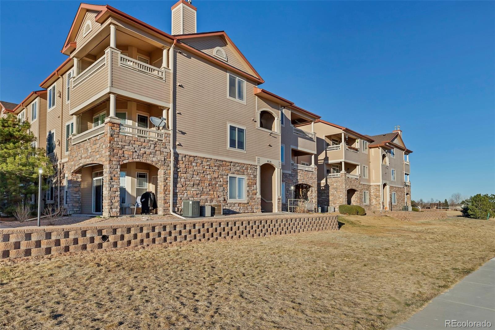 MLS Image #35 for 9538 w san juan circle,littleton, Colorado